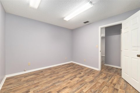 Propiedad comercial en alquiler en Ocala, Florida, 111.48 m2 № 1917237 - foto 10