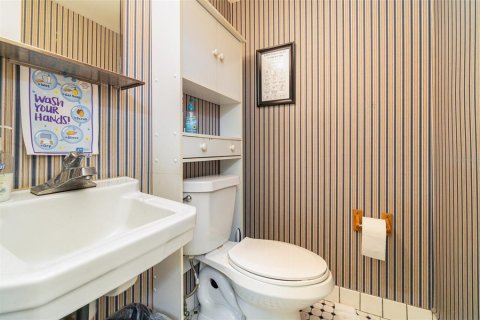 Immobilier commercial à vendre à Orlando, Floride: 171.31 m2 № 1884050 - photo 27