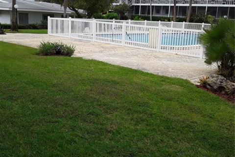 Condo in Winter Haven, Florida, 1 bedroom  № 1380824 - photo 3