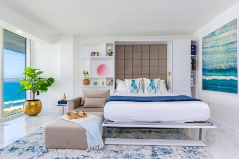 Condominio en alquiler en Bal Harbour, Florida, 44.69 m2 № 2085986 - foto 14