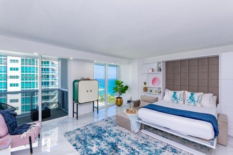 Condominio en alquiler en Bal Harbour, Florida, 44.69 m2 № 2085986 - foto 23