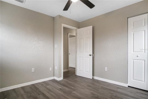 Casa en venta en Haines City, Florida, 3 dormitorios, 93.92 m2 № 2198361 - foto 19