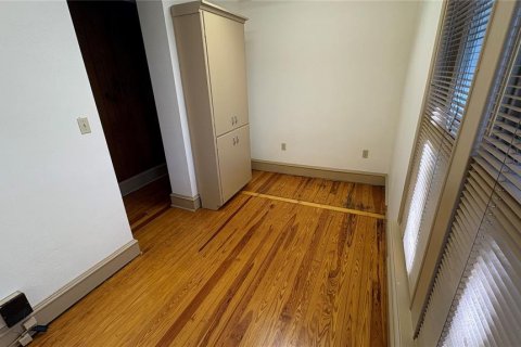 Propiedad comercial en alquiler en Tavares, Florida, 153.38 m2 № 1767751 - foto 12
