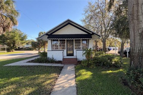 Propiedad comercial en alquiler en Tavares, Florida, 153.38 m2 № 1767751 - foto 2