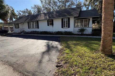 Propiedad comercial en alquiler en Tavares, Florida, 153.38 m2 № 1767751 - foto 24
