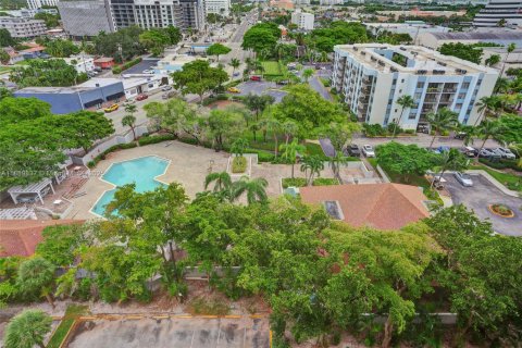 Купить кондоминиум в Норт-Майами, Флорида 1 спальня, 72.65м2, № 2014578 - фото 3