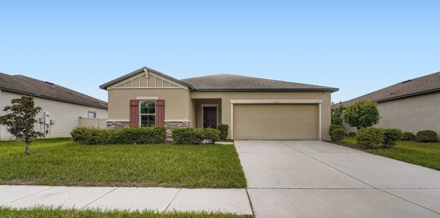 Villa ou maison à Spring Hill, Floride 3 chambres, 140.1 m2 № 1904822
