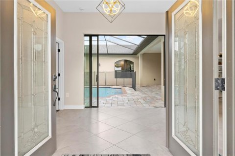 Casa en venta en Spring Hill, Florida, 3 dormitorios, 222.22 m2 № 1844693 - foto 2