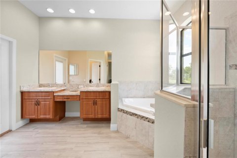 Casa en venta en Spring Hill, Florida, 3 dormitorios, 222.22 m2 № 1844693 - foto 30