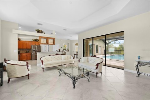 Casa en venta en Spring Hill, Florida, 3 dormitorios, 222.22 m2 № 1844693 - foto 20