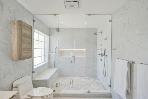 Купить виллу или дом в Форт-Лодердейл, Флорида 3 комнаты, 218.78м2, № 2262747 - фото 7