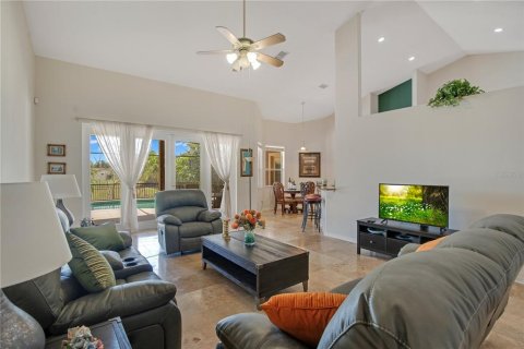 House in Orlando, Florida 4 bedrooms, 251.21 sq.m. № 1754724 - photo 11