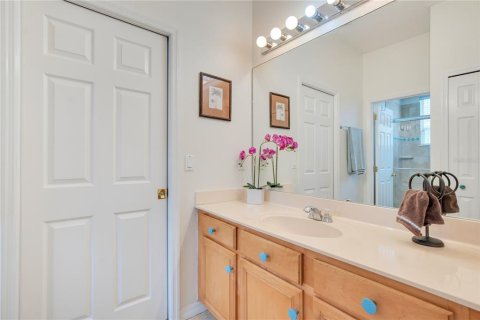 House in Orlando, Florida 4 bedrooms, 251.21 sq.m. № 1754724 - photo 28