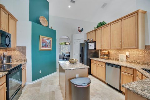 House in Orlando, Florida 4 bedrooms, 251.21 sq.m. № 1754724 - photo 17
