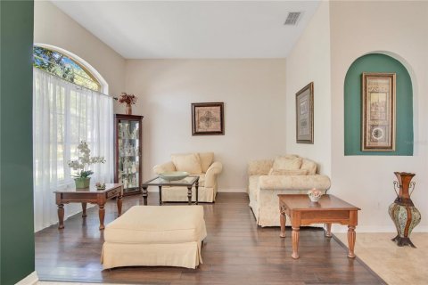House in Orlando, Florida 4 bedrooms, 251.21 sq.m. № 1754724 - photo 6