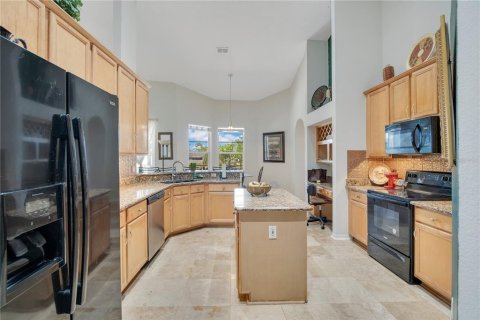 House in Orlando, Florida 4 bedrooms, 251.21 sq.m. № 1754724 - photo 18