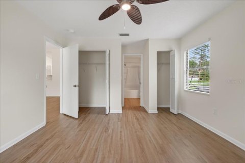 Commercial property in Palm Coast, Florida 191.29 sq.m. № 2198095 - photo 17
