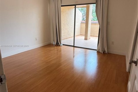 Купить кондоминиум в Дорал, Флорида 2 спальни, 148.64м2, № 1957069 - фото 25