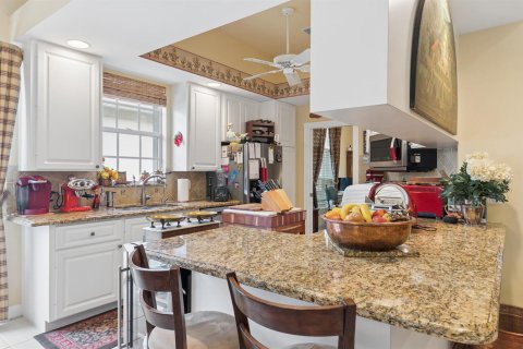House in West Palm Beach, Florida 3 bedrooms, 184.69 sq.m. № 2087767 - photo 11