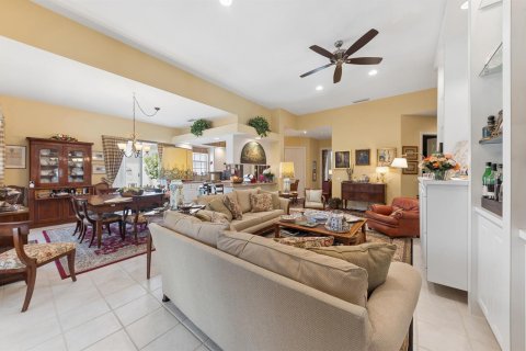 House in West Palm Beach, Florida 3 bedrooms, 184.69 sq.m. № 2087767 - photo 8