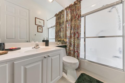 House in West Palm Beach, Florida 3 bedrooms, 184.69 sq.m. № 2087767 - photo 20
