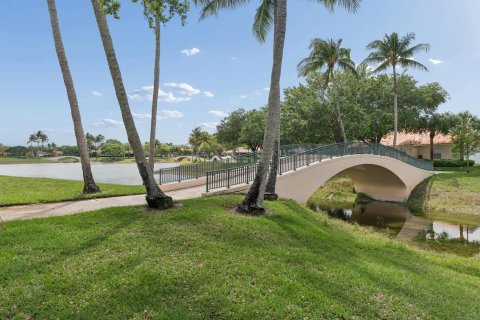 House in West Palm Beach, Florida 3 bedrooms, 184.69 sq.m. № 2087767 - photo 29