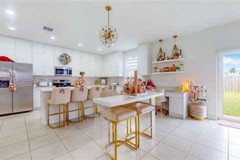 Villa ou maison à vendre à Homestead, Floride: 4 chambres, 204.85 m2 № 1988611 - photo 9