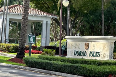Touwnhouse à louer à Doral, Floride: 3 chambres, 176.33 m2 № 1938652 - photo 18