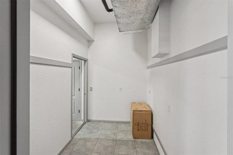 Villa ou maison à vendre à Port Charlotte, Floride: 3 chambres, 213.86 m2 № 1876023 - photo 18