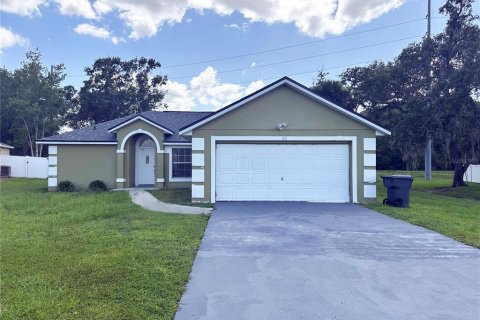 Villa ou maison à vendre à Poinciana, Floride: 3 chambres, 119.38 m2 № 1810534 - photo 2