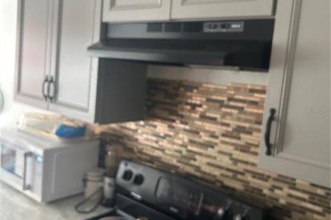 Купить виллу или дом в Пайнсиана, Флорида 6 комнат, 119.38м2, № 1810534 - фото 4