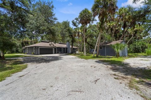 Villa ou maison à vendre à North Port, Floride: 3 chambres, 251.77 m2 № 1850044 - photo 7