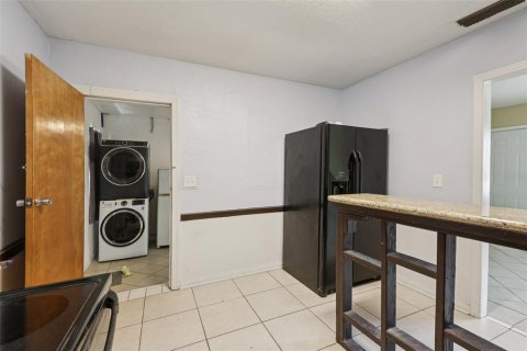 Casa en venta en Tampa, Florida, 3 dormitorios, 110.37 m2 № 1919475 - foto 8