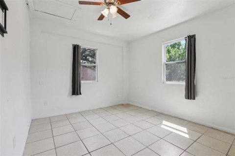 Casa en venta en Tampa, Florida, 3 dormitorios, 110.37 m2 № 1919475 - foto 17