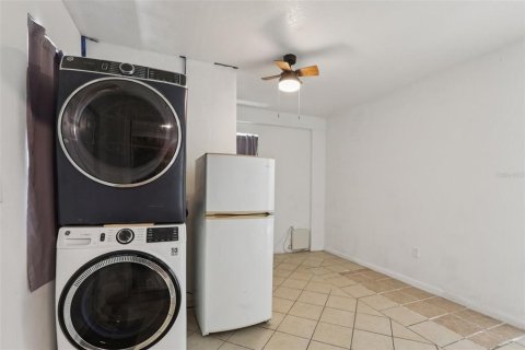 Casa en venta en Tampa, Florida, 3 dormitorios, 110.37 m2 № 1919475 - foto 15