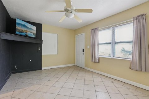 Casa en venta en Tampa, Florida, 3 dormitorios, 110.37 m2 № 1919475 - foto 5
