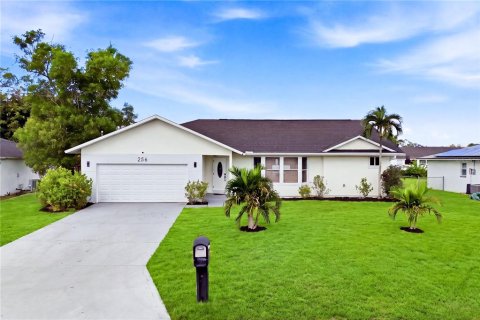 Casa en Cape Coral, Florida 2 dormitorios, 134.99 m2 № 2362256