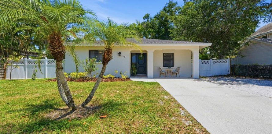 Villa ou maison à Sarasota, Floride 3 chambres, 141.12 m2 № 2151524