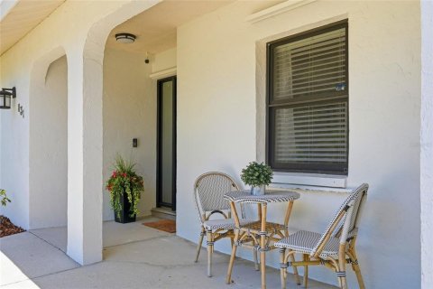 Villa ou maison à vendre à Sarasota, Floride: 3 chambres, 141.12 m2 № 2151524 - photo 4