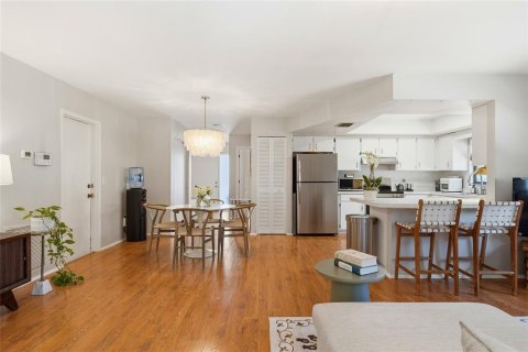 Villa ou maison à vendre à Sarasota, Floride: 3 chambres, 141.12 m2 № 2151524 - photo 15