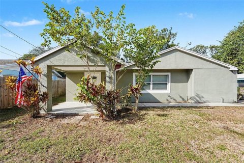 Villa ou maison à Tampa, Floride 3 chambres, 130.53 m2 № 2224466