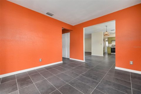Villa ou maison à vendre à Saint Petersburg, Floride: 2 chambres, 102.56 m2 № 2408069 - photo 15