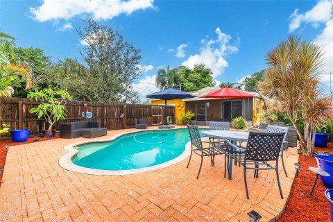 Villa ou maison à vendre à Saint Petersburg, Floride: 2 chambres, 102.56 m2 № 2408069 - photo 22