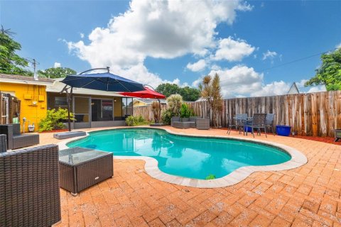 Villa ou maison à vendre à Saint Petersburg, Floride: 2 chambres, 102.56 m2 № 2408069 - photo 21