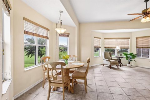 House in Leesburg, Florida 3 bedrooms, 223.62 sq.m. № 2096672 - photo 18