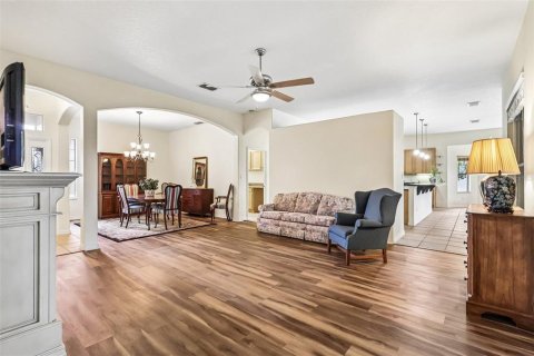 House in Leesburg, Florida 3 bedrooms, 223.62 sq.m. № 2096672 - photo 22