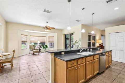 House in Leesburg, Florida 3 bedrooms, 223.62 sq.m. № 2096672 - photo 20