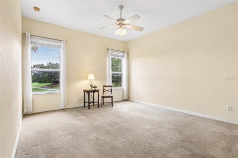 House in Leesburg, Florida 3 bedrooms, 223.62 sq.m. № 2096672 - photo 7