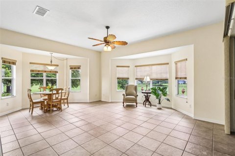House in Leesburg, Florida 3 bedrooms, 223.62 sq.m. № 2096672 - photo 17