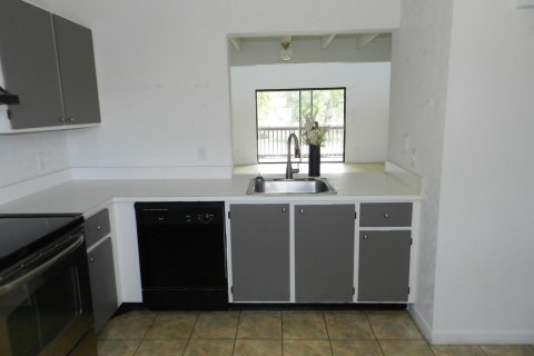 Copropriété à vendre à Royal Palm Beach, Floride: 2 chambres, 108.23 m2 № 2077536 - photo 4